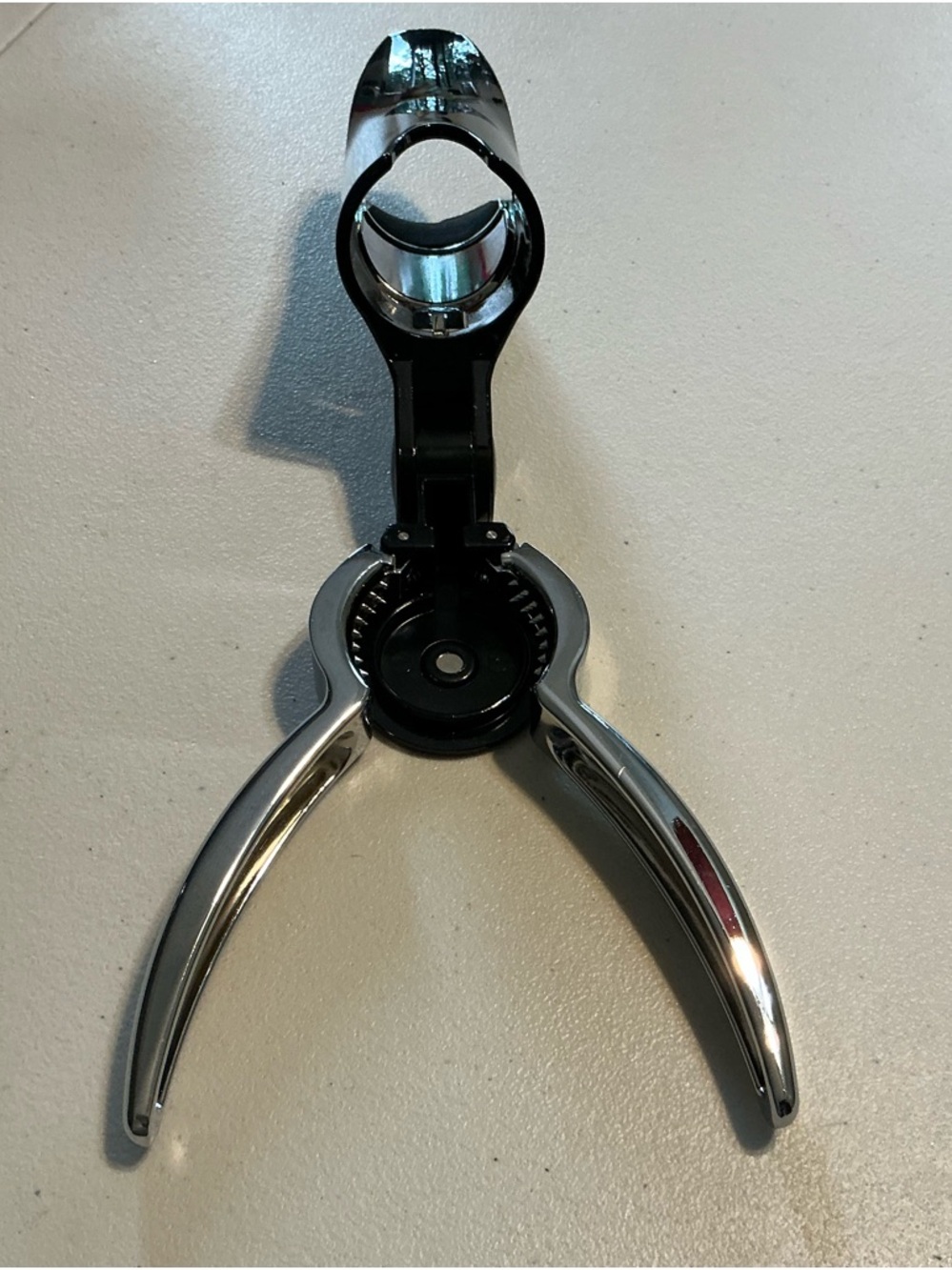 Pampered Chef Champagne Opener Retired no box Kitchen Accessories Wine